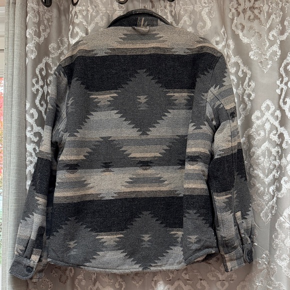 Jachs Gray and Black Patterned Shirt Jacket Sherpa Size XL Shacket - Picture 7 of 7